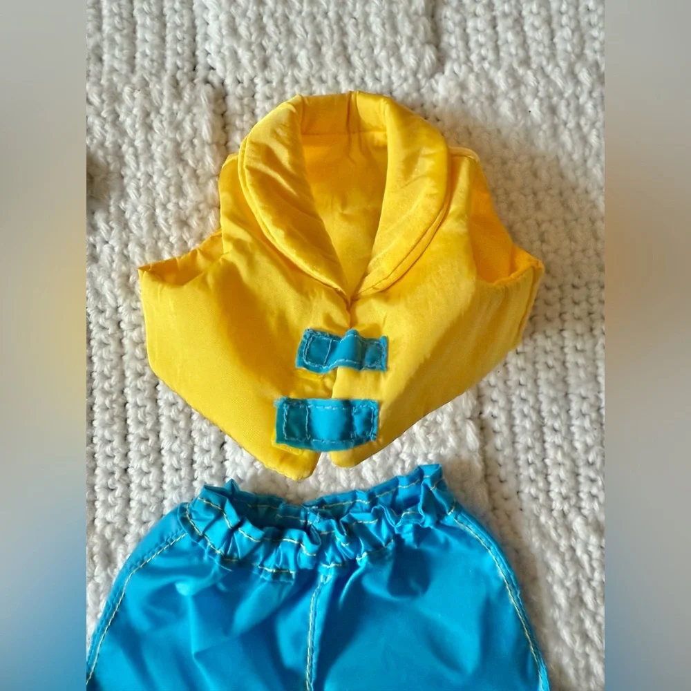Dora The Explorer Dress Up Adventures Lifeguard